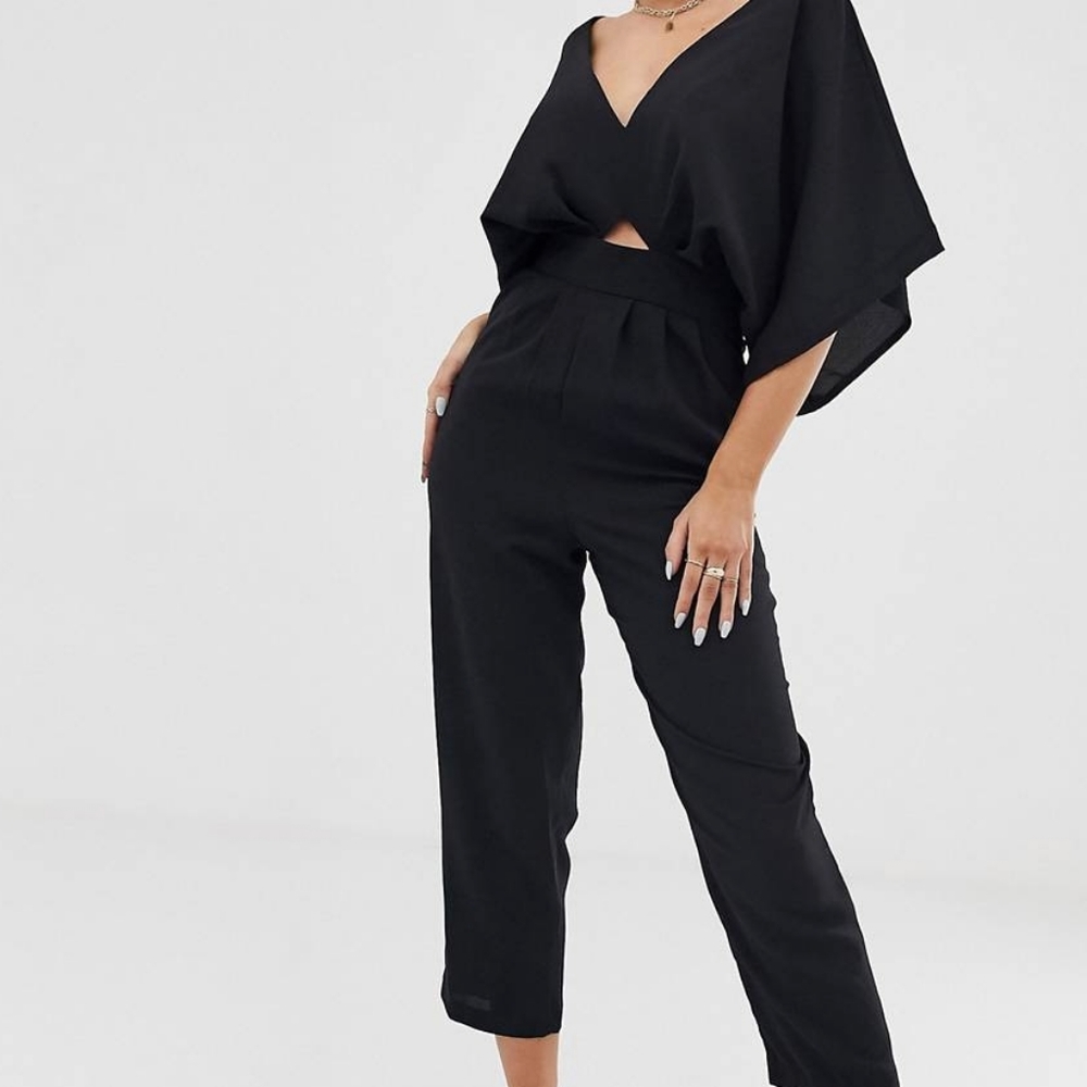 Kimono Sleeve Jumpsuit with Peg Leg